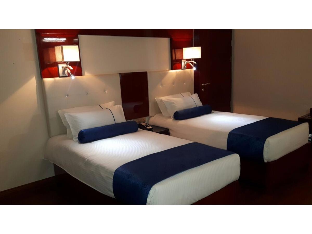 Hotel Golden Tulip Headington Maskat Zewnętrze zdjęcie