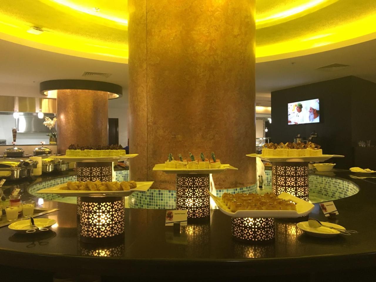 Hotel Golden Tulip Headington Maskat Zewnętrze zdjęcie